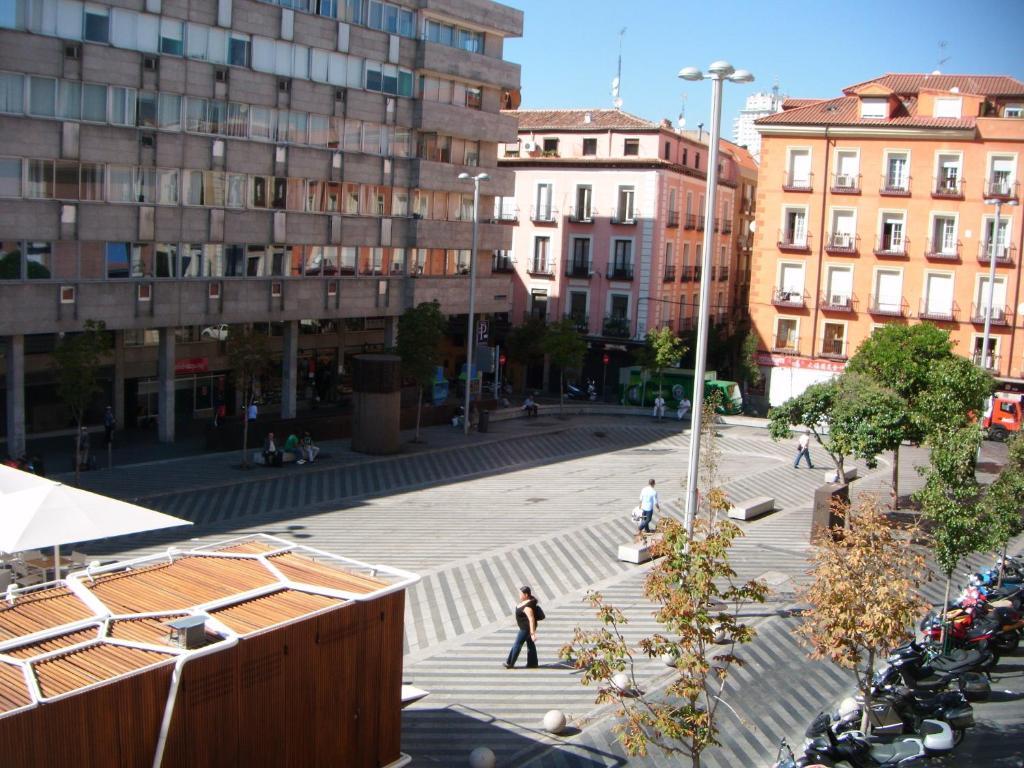 Hostal Tudescos Madrid Exterior photo